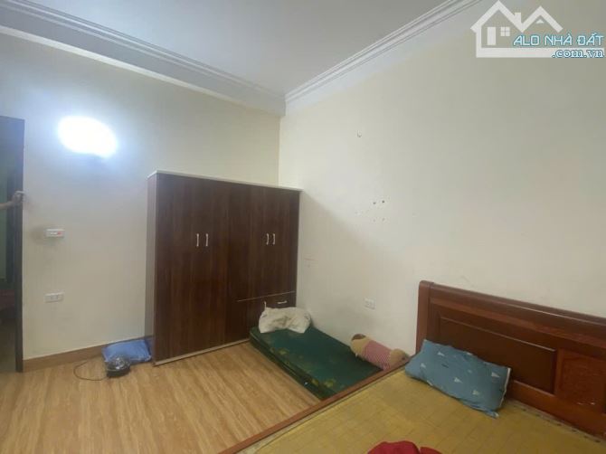 TĐC Đông Dư/ Đất 120m, 3 tầng, 8m tiền, 13.9 tỷ/ Ô tô đậu đỗ, Vỉa hè 3m, dòng tiền - 4