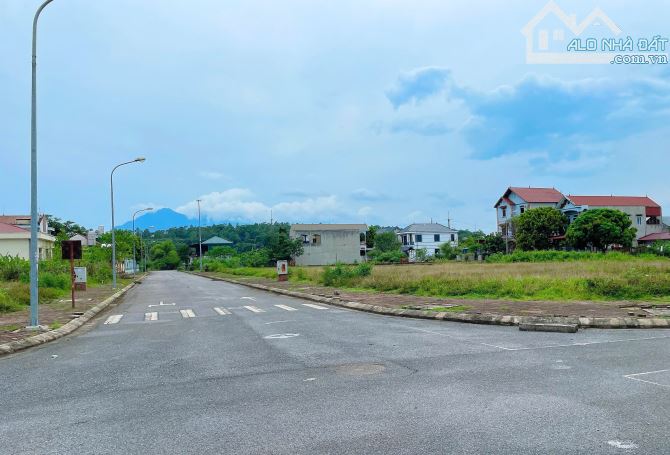 SIÊU PHẨM PHÂN LÔ – Ô TÔ TRÁNH – VỈA HÈ 3M – VIEW HỒ ĐIỀU HÒA – TRUNG TÂM PHƯỜNG TÙNG - 4
