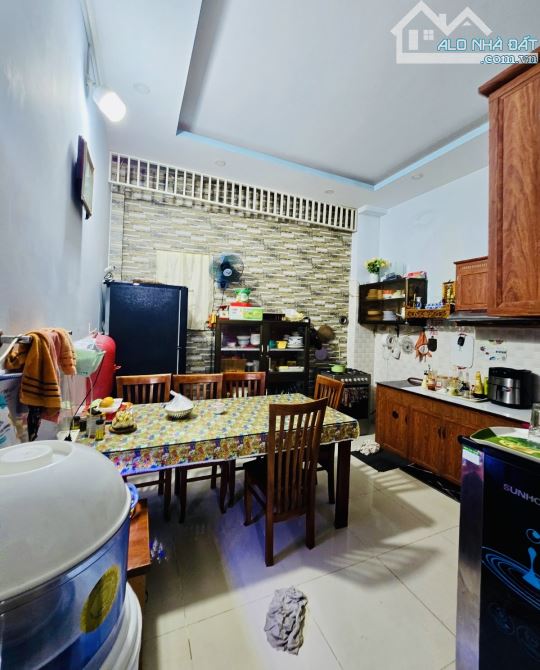💥 NHÀ 4 TẦNG KIÊN CỐ – LONG TRƯỜNG – HẺM 6M Ô TÔ - 4
