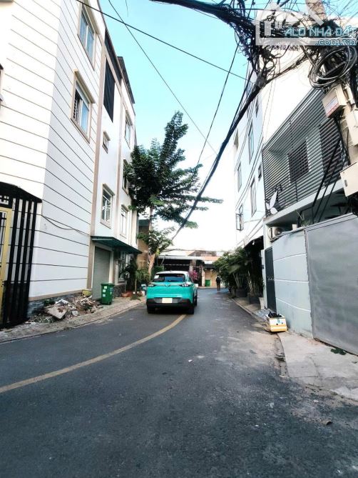 HẺM XE HƠI TRÁNH – DT 133M², NỞ HẬU - TÂN LẬP 2, HIỆP PHÚ Q.9 - 4