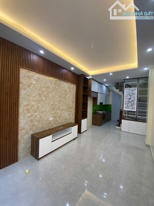 Cho thuê nhà Khuyến Lương, Hoàng Mai, 5 tầng, 35m2, 4 ngủ vào ngay - 4