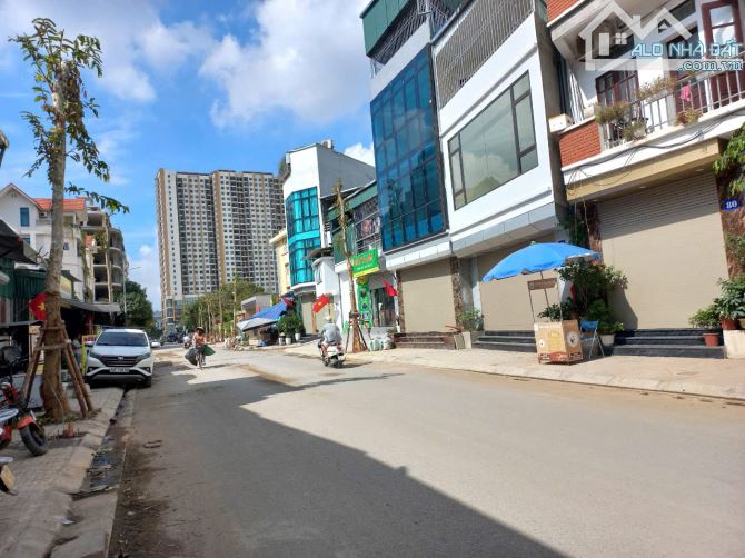 BÁN NHÀ MẶT PHỐ THANH XUÂN, 52M2 LÔ GÓC 2 MẶT TIỀN, OTO TRÁNH SIÊU KINH DOANH NHỈNH 28T - 4
