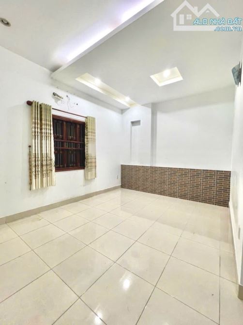 🏡 G.ẤP bán giảm 500tr chỉ còn 7tỷ hơn xíu. Nhà 5x20m. 3 tầng.1 sẹt Nguyễn Ảnh Thủ. - 5