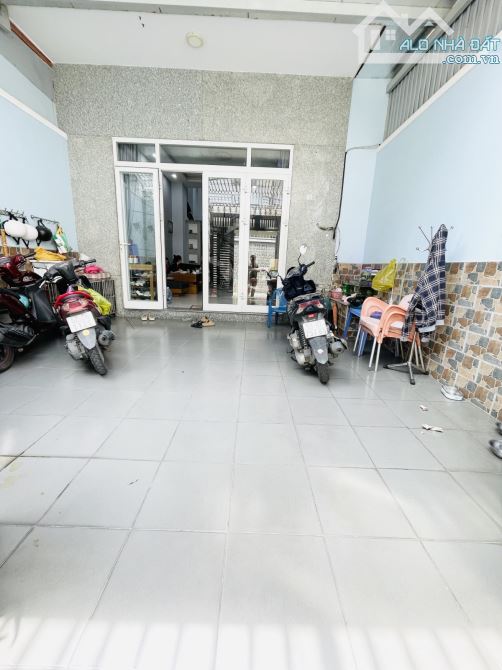 Bán nhà Bình Thạnh - ô tô thông - 111m2 - 4 tầng - ngang 4.5m - 5
