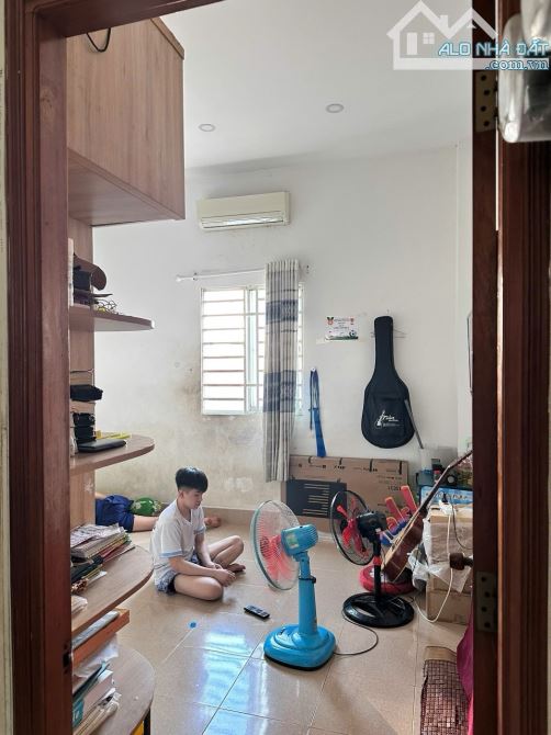 🔥 CÁCH HUỲNH TẤN PHÁT 50M - HẺM 3M GẦN KHU HÀNH CHÍNH QUẬN 7 -61M² - 2 LẦU - CHỈ 5,7TỶ - - 5