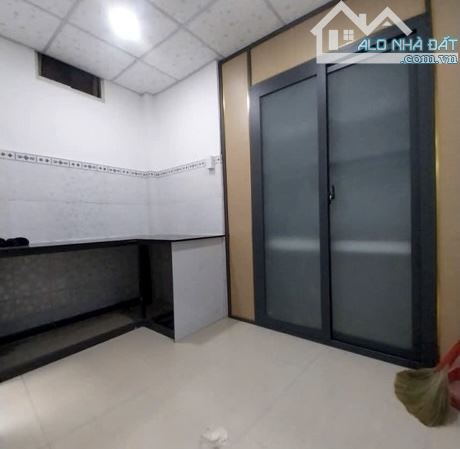 Q4 - ĐOÀN VĂN BƠ - KHU DÂN CƯ HIỆN HỮU KHÔNG QUI HOẠCH - 5