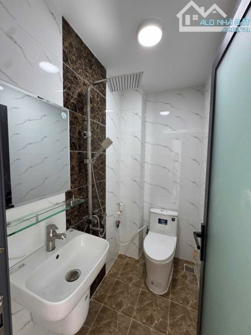 Bán nhà mới Âu Dương Lân khu vip quận 8. Diện tích 45m2. Hoàn công đủ - 5