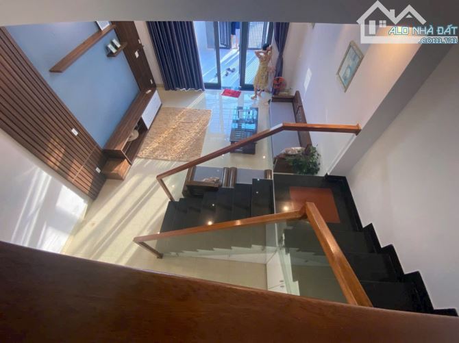 Nhà đẹp   3 Tầng Đường hoàng bính chính ngũ hành sơn đà nẵng - 5