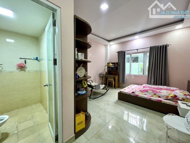 Bán nhà Hẻm xe tải KD, Khuông Việt gần Đầm Sen 3 Tầng Mới, 95M2 chỉ 11,3 Tỷ TL - 5