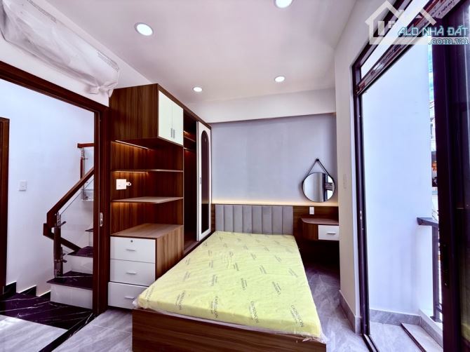 bán nhà 2 tầng ngay công viên làng hoa, phường 8, gò vấp, 30m2, giá 4.x tỷ - 5