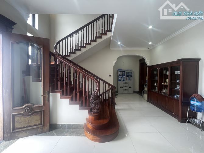 Biệt thự Hà Huy Giáp , Vỹ Dạ Huế