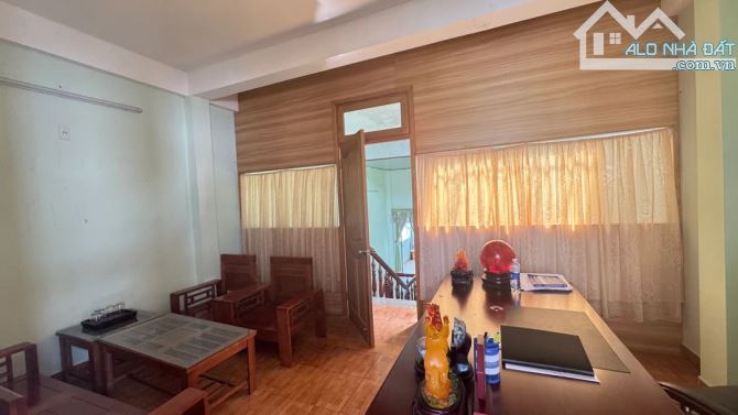 🏡 BÁN NHÀ 3 TẦNG GẦN 100M2 – TÔ HIẾN THÀNH – CÁCH BIỂN MỸ KHÊ 300M - GIÁ CHỈ 14,2 TỶ - 5