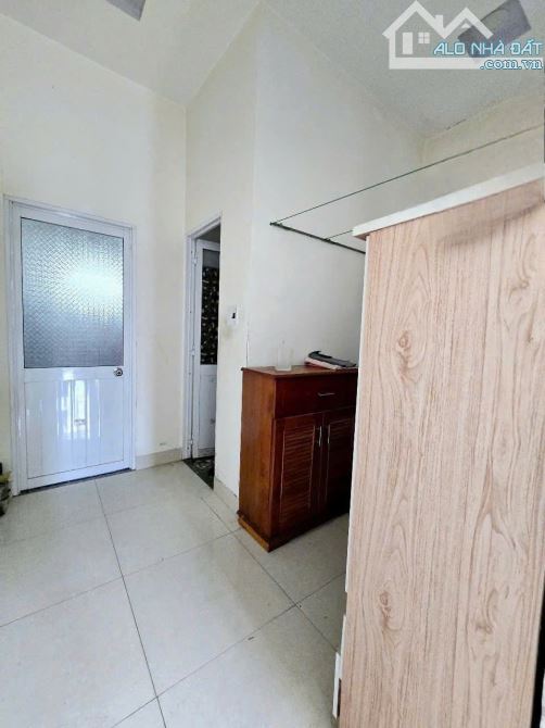 📌📌📌LÀM VIỆC TRỰC TIẾP GIÁ TỐT !!! Bán nhà 2 tầng mê đúc kiệt oto tôn đản - 5
