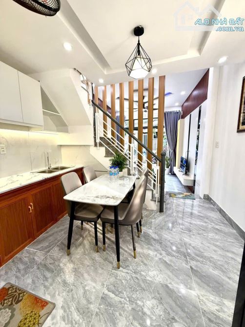 📌📌📌LÀM VIỆC TRỰC TIẾP GIÁ TỐT !!! Bán nhà 2 mặt kiệt oto Tôn Đản - 5