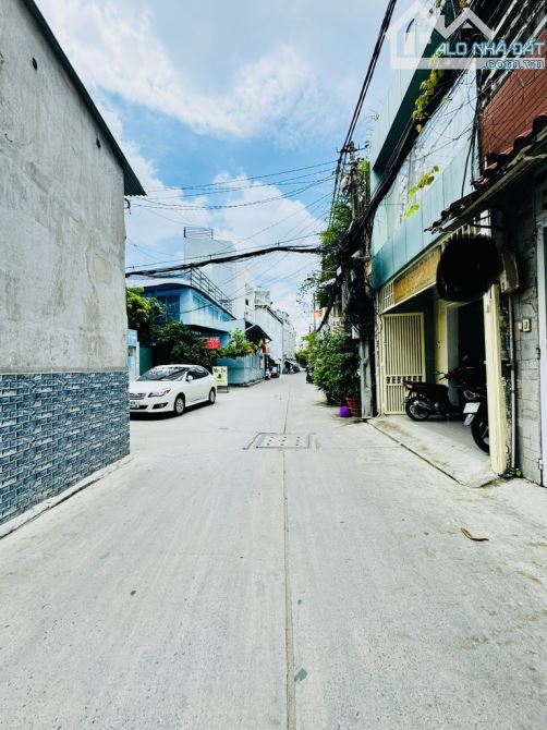 Trung tâm Q.10 - Hẻm xe hơi ngay CMT8 - Nhà 2 tầng - 44m2 - Vào ở ngay - Chỉ 7.5 tỷ - 5