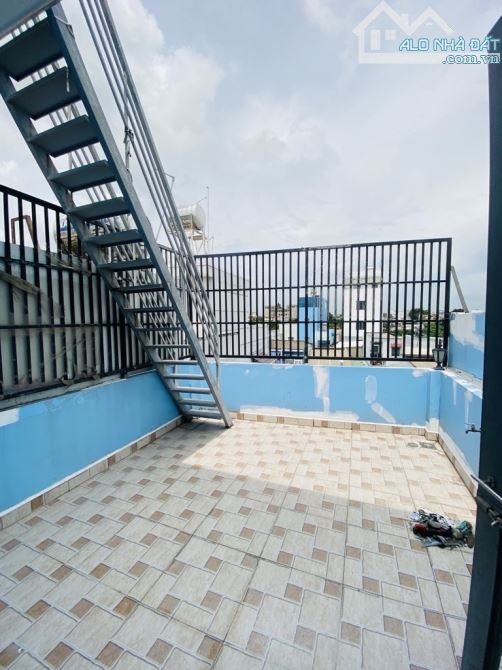 Lưu Hữu Phước, nhà mới 4 tầng BTCT, 43m2, dân cư hiện hữu, không ngập nước, SHR - 5