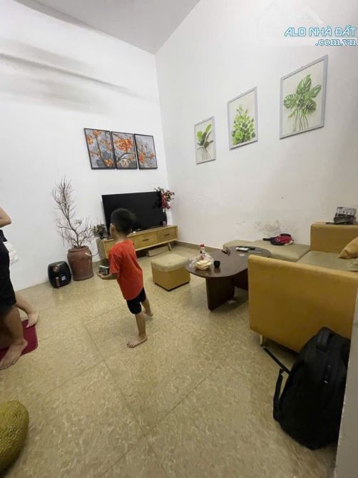 BÁN NHÀ MINH KHAI-35M2 HÀNG XOM TIMECITY_ OTO GẦN - 5