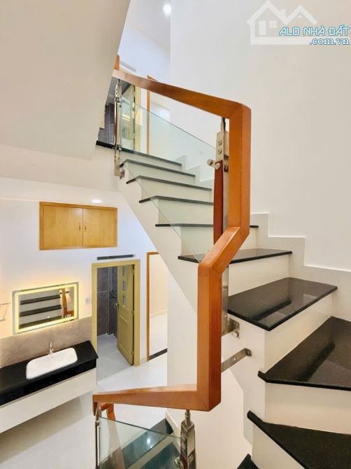 4Tầng Full Nội Thất - 42M² - 4 P Ngủ Hẻm Xe Hơi Dân Trí - 5