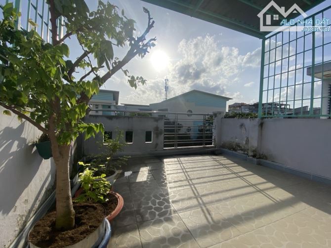Bán gấp nhà đẹp ở ngay NTKD chợ Bùi Minh Trực, xe hơi ngủ nhà, 48m2, SHR, HCĐ, chỉ 11,5 tỷ - 6
