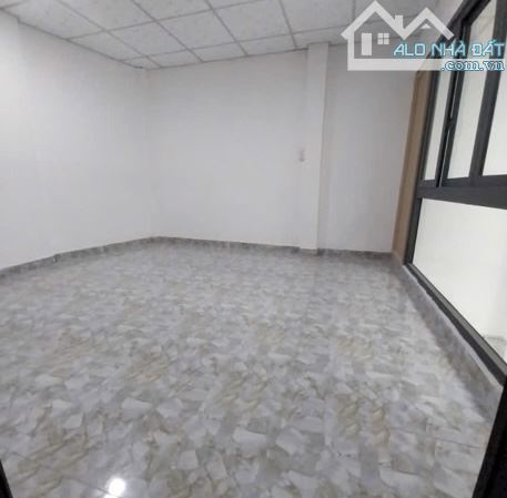Q4 - ĐOÀN VĂN BƠ - KHU DÂN CƯ HIỆN HỮU KHÔNG QUI HOẠCH - 6
