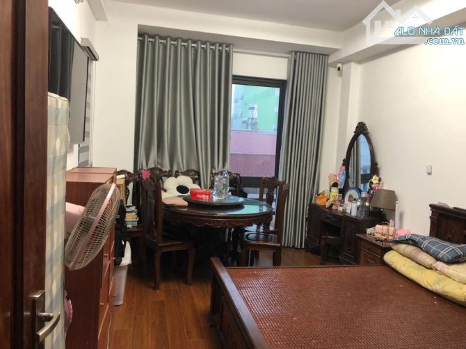 PHAN ĐÌNH GIÓT.HÀ ĐÔNG.LÔ GÓC. 3 THOÁNG. GẦN Ô TÔ ĐỖ 24/7 DT30 5T DT3.4 giá: 10.7 tỷ - 6
