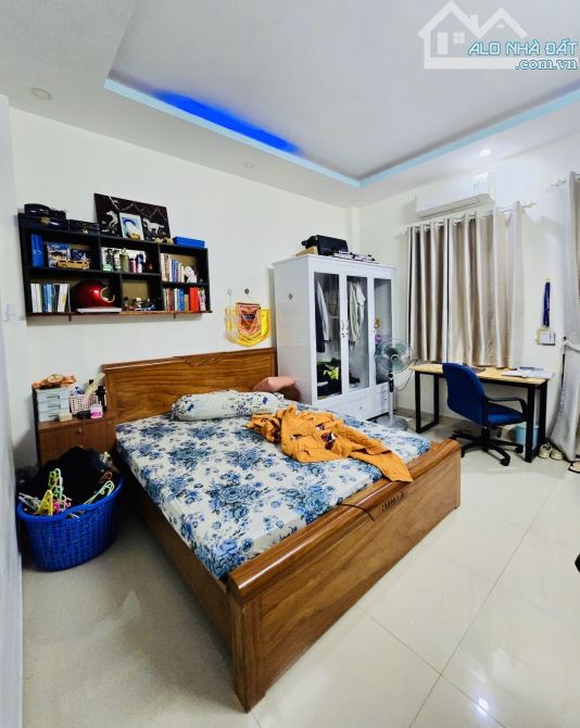 💥 NHÀ 4 TẦNG KIÊN CỐ – LONG TRƯỜNG – HẺM 6M Ô TÔ - 6