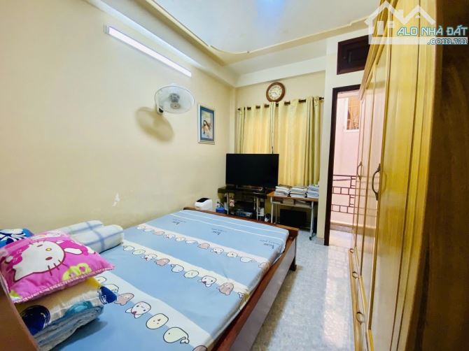 ⭐Cần bán nhà 4 tầng chính chủ xây Tâm huyết sát mặt tiền CMT8 p13 quận 10 - 7