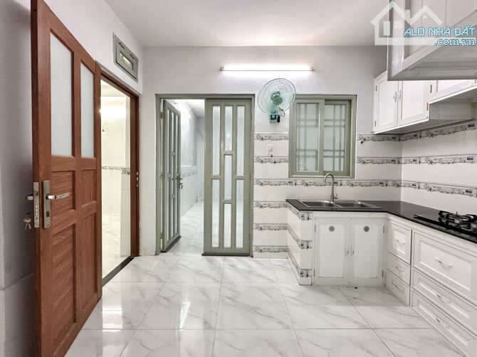 Lý Thường Kiệt gò vấp 135m2 2 tầng giá chỉ 20 tỷ - 7