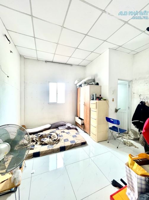 NHÀ 2 TẦNG - DIỆN TÍCH 46M2, VUÔNG VỨC - SỔ HỒNG RIÊNG Huỳnh Tấn Phát Chỉ 3,7 Đồng - 7