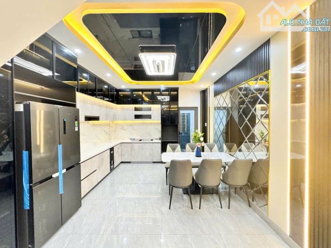 NGUYỄN THỊ HƯƠNG, NHÀ BÈ - 70m2 - 3TẦNG- 4PN - 6TỶ95. - 7