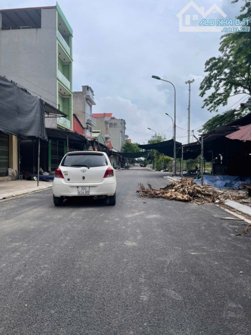 LÔ ĐẤT LÀN 2 CHỢ GỖ TRẮC – PHÙ KHÊ, TỪ SƠN, BẮC NINH 🎯 Vị trí hiếm – ngay đối diện công - 7
