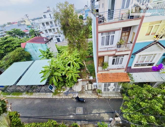 💥 NHÀ 4 TẦNG KIÊN CỐ – LONG TRƯỜNG – HẺM 6M Ô TÔ - 7