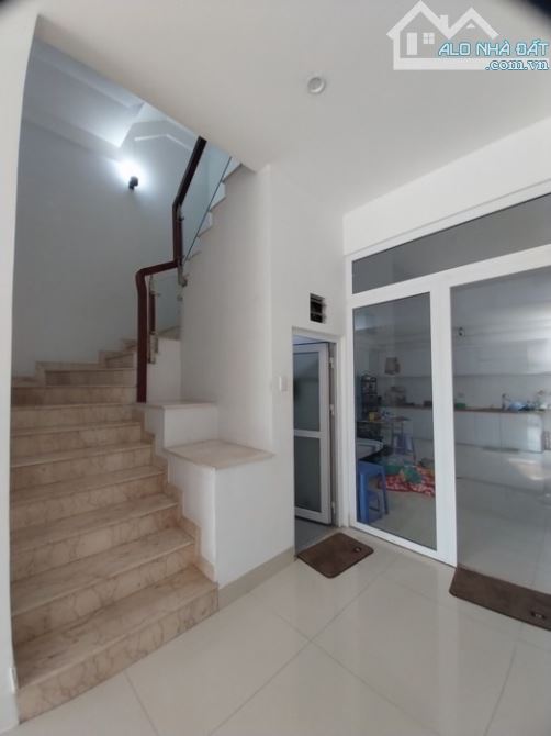 Nhà 4 tầng Mặt tiền đường LÊ THỊ RIÊNG, P. Thới An, Q12 📐 DT: 77,3m² (5m x 17m) – Đường 3 - 7