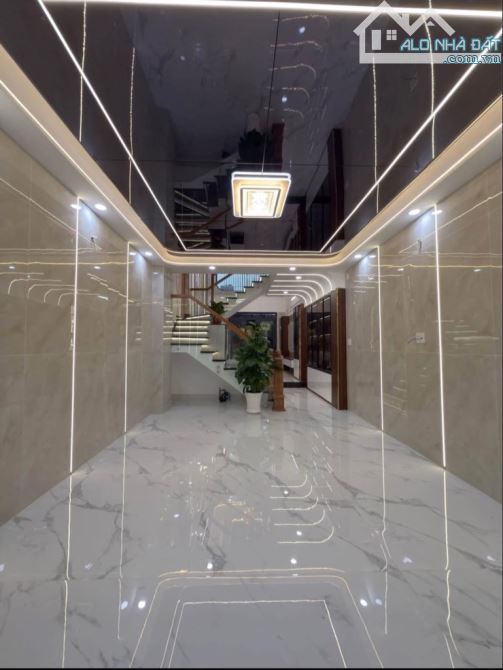 Bán nhà HXH Đường Khu Tên Lửa-Lê Đình Cẩn - Quận bình Tân DT 68m2(4x17) giá 7.15 Tỷ - 8