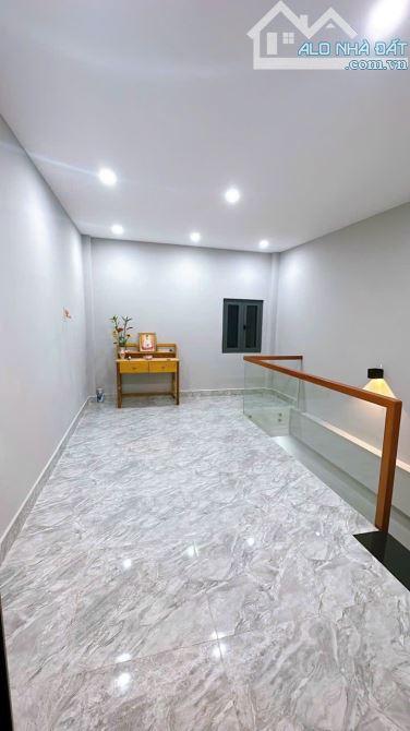 BÁN NHÀ MỚI XÂY ĐẸP 3 TẤM SÁT MẶT TIỀN TÔN ĐẢN Q4 DT 4*19 GIÁ 7TỈ TL KDC HÌNH THẬT - 8