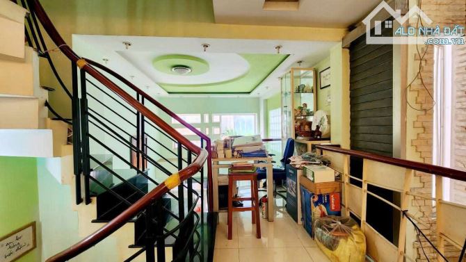 GIÁ TỐT NHẤT QUẬN 3, PHƯỜNG 4 - NGUYỄN ĐÌNH CHIỂU - DT;54M2 - 5 TẦNG BỀ THẾ - CHỈ 9,5 TỶ - 8