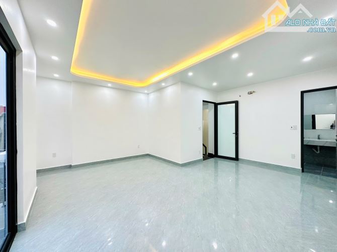 Nhà 4 tầng xây mới ngõ nông Chợ Hàng Cũ ngay Ngã 3 Bốt Tròn - 8