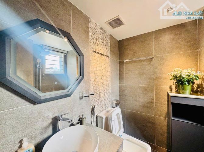 Bán nhà trung tâm quận Thanh Xuân, Ngõ rộng, Full Nội thất, DT 43m2*5 Tầng* Giá 8,95 Tỷ - 6