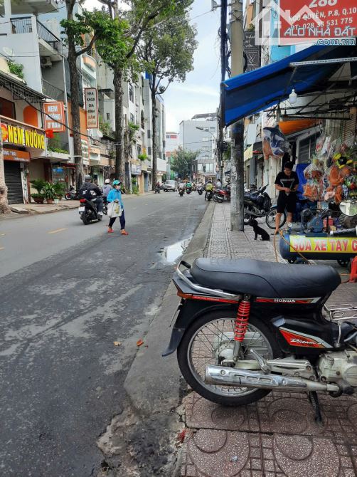 TRUNG TÂM QUẬN 10 -  CHỢ NGUYỄN TRI PHƯƠNG - CÁCH HẺM XE HƠI - 37M2, 2 TẦNG - GIÁ NHỈNH 5Ỷ - 8