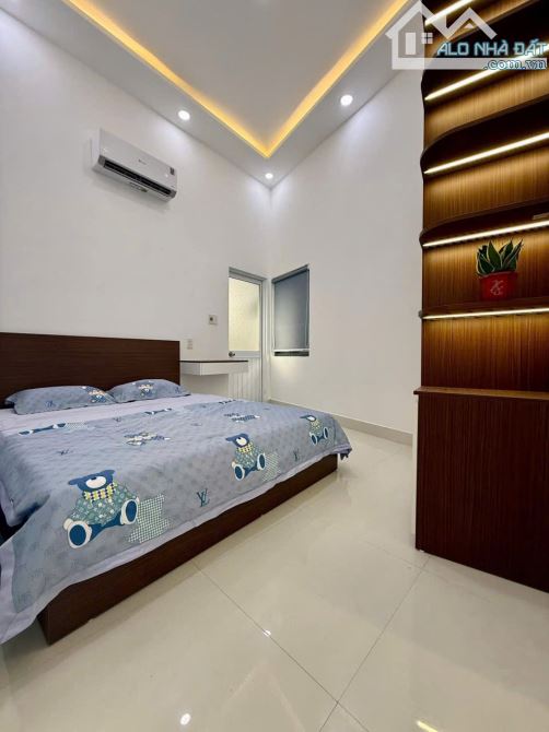 📌📌📌LÀM VIỆC TRỰC TIẾP GIÁ TỐT !!! Bán nhà 2 mặt kiệt oto Tôn Đản - 8
