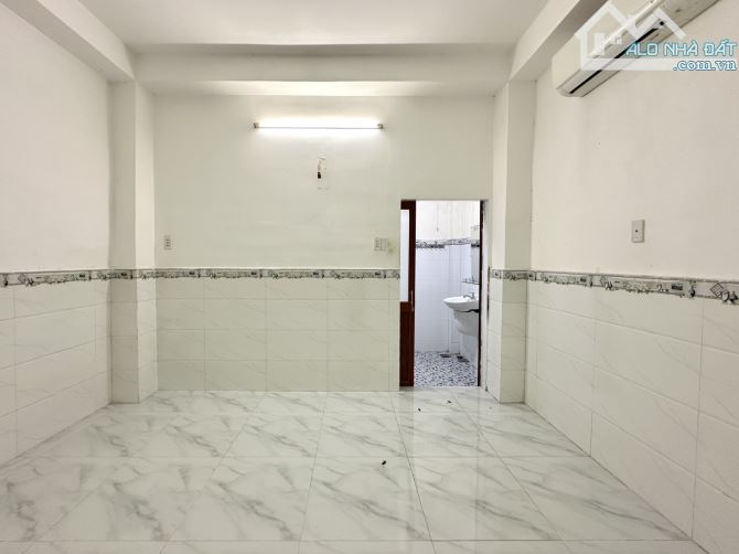 Lý Thường Kiệt gò vấp 135m2 2 tầng giá chỉ 20 tỷ - 9