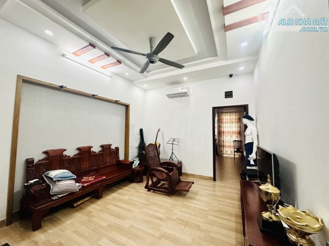 🏘️ 1/ VƯỜN LÀI HAI MẶT TIỀN - HẺM 7M - 5 TẦNG - NGĂN 2 CĂN - OTO NGỦ TRONG NHÀ - VĂN PHÒN - 9