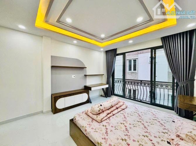 Còn Duy Nhất 1 Căn Giá Siêu Rẻ, Chính Chủ 1 Đời Tại Lê Quý Đôn, Quận 3/ 68,8m2/ Giá 3 Tỷ 5 - 9