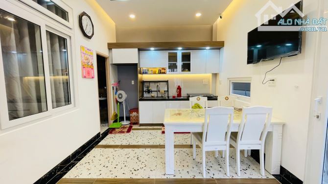 Nhà mới đẹp, Sân Vườn, TRUNG TÂM ĐÀ LẠT, Cách Hồ 500 mét đi bộ, gần chợ - 9