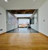Bán nhà hẻm xe hơi Cách Mạng Tháng 8, Quận 3, 5 Tầng, thang máy, 3Pn, 40m2,Ở ngay, 8.95 Tỷ