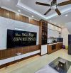 Trung tâm Mỹ Đình, 5 tầng 45m2, Gần SVĐ Mỹ Đình, Nhà đẹp ở luôn, Nhỉnh 7 tỷ.