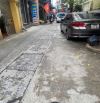 BÁN NHÀ MẶT NGÕ CẦU GIẤY - VỊ TRÍ ĐẸP - Ô TÔ - NGÕ THÔNG KINH DOANH - GẦN PHỐ - 56M2