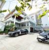 Biệt thự siêu đẹp MT đường 20 Trần Não, vị trí cách sông 80m . DT 582m2. Giá chỉ 150 tỷ TL