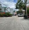 Cho thuê nhà Tân Vĩnh - Ngang 4 dài 5 - 4 tầng - xe hơi đỗ cửa Q4.