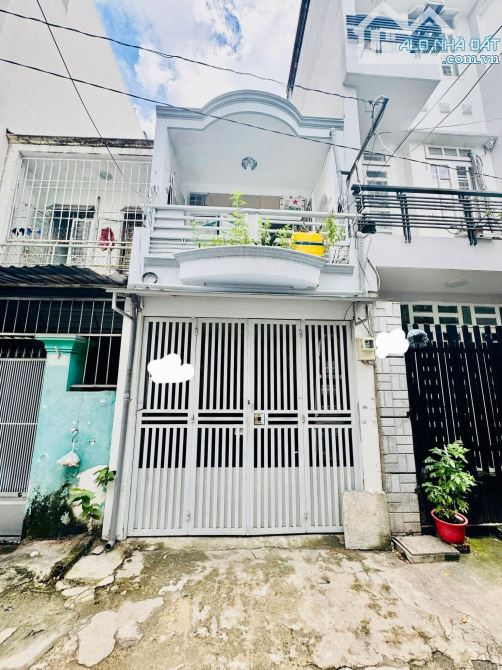 Bán nhà Đường Số 9, P9 Gò Vấp ( giá 4 tỷ 2)